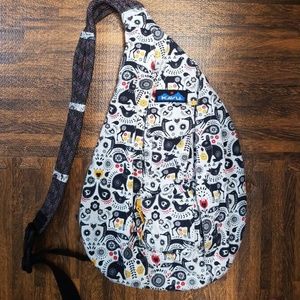 Like New Kavu Rope Sling Bag- Unique Folk Pattern